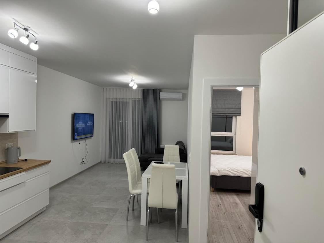 Janickiego 166 Poznań